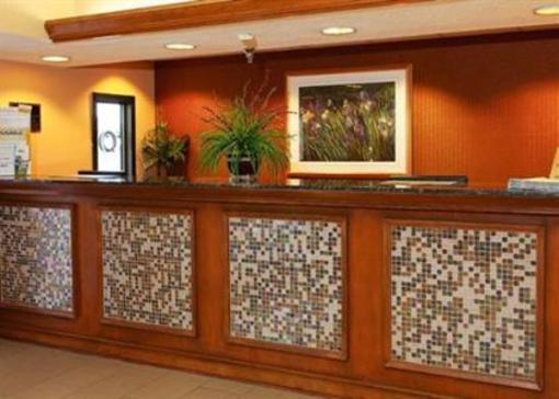 фото отеля Econo Lodge Inn & Suites Foley