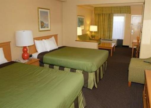 фото отеля Econo Lodge Inn & Suites Foley