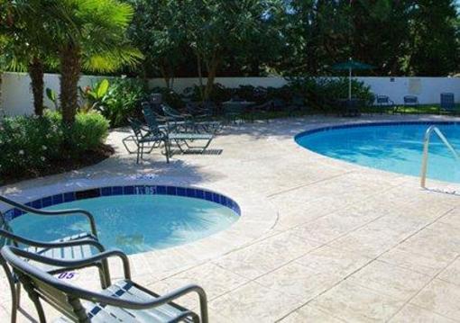 фото отеля Econo Lodge Inn & Suites Foley