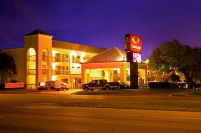 фото отеля Econo Lodge Inn & Suites Foley