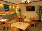 фото отеля Econo Lodge Inn & Suites Foley