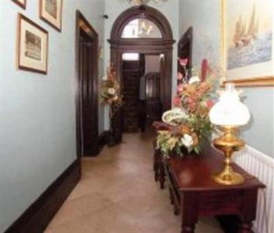 фото отеля Ely House Hotel