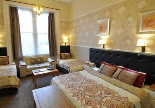 фото отеля St Valery Guest House Edinburgh