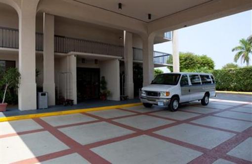 фото отеля Stay Inn West Palm Beach Airport