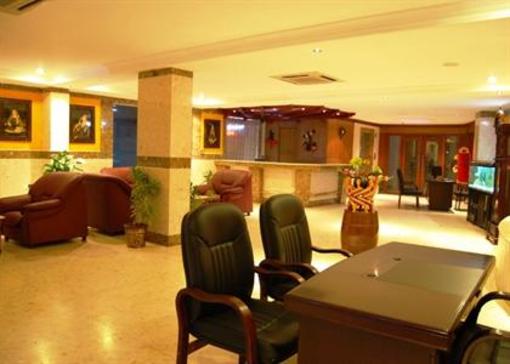 фото отеля Hotel Priyadarshini Park