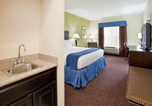 фото отеля Holiday Inn Express Hotel & Suites Pryor