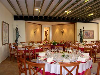 фото отеля Apartamentos Torres de San Juan Nerja