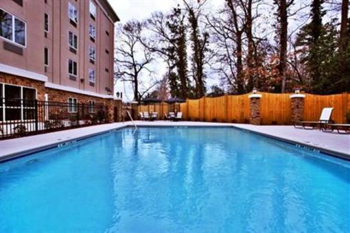 фото отеля Holiday Inn Express Hotel & Suites Fort Benning Columbus (Georgia)