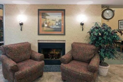 фото отеля Holiday Inn Express Pierre/Fort Pierre