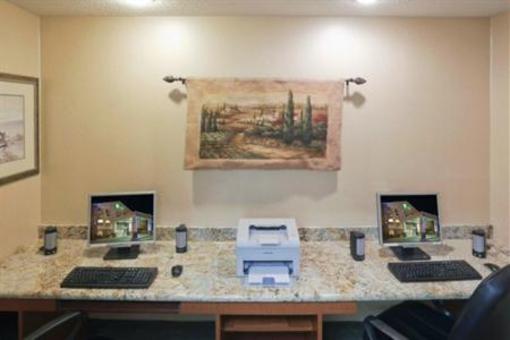 фото отеля Holiday Inn Express Pierre/Fort Pierre