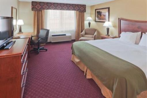 фото отеля Holiday Inn Express Pierre/Fort Pierre
