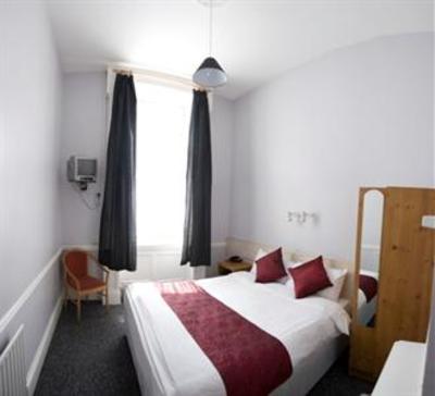 фото отеля Barry's Hotel