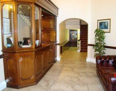 фото отеля Barry's Hotel