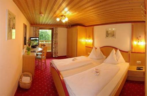 фото отеля Hotel Sonnenhof Going am Wilden Kaiser