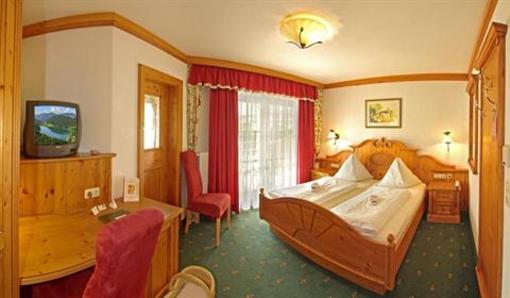 фото отеля Hotel Sonnenhof Going am Wilden Kaiser