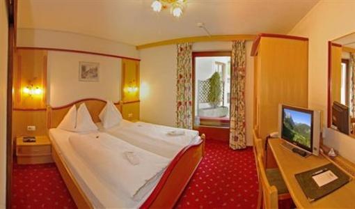 фото отеля Hotel Sonnenhof Going am Wilden Kaiser