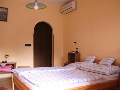 фото отеля Janika Pension & Restaurant