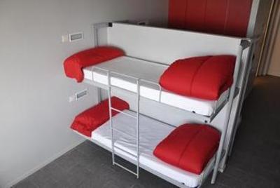фото отеля Centre Esplai Hostel
