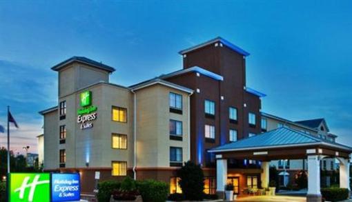 фото отеля Holiday Inn Express Hotel & Suites Charlotte Concord (North Carolina)