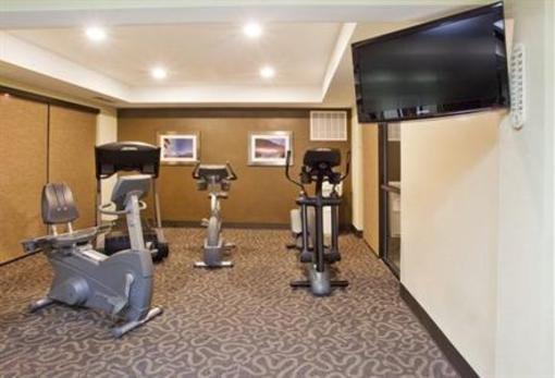 фото отеля Holiday Inn Express Hotel & Suites Charlotte Concord (North Carolina)