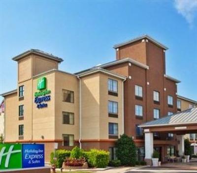 фото отеля Holiday Inn Express Hotel & Suites Charlotte Concord (North Carolina)