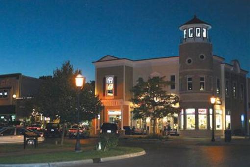 фото отеля Holiday Inn Express Mackinaw City