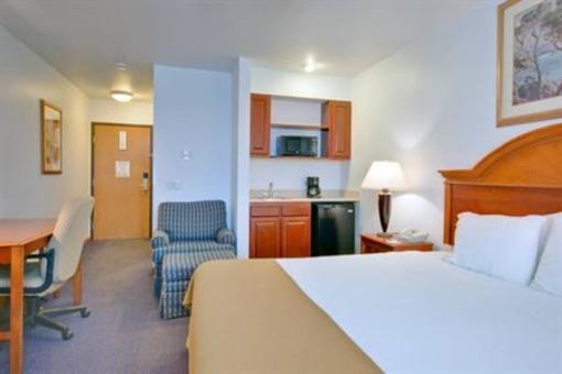 фото отеля Holiday Inn Express Mackinaw City