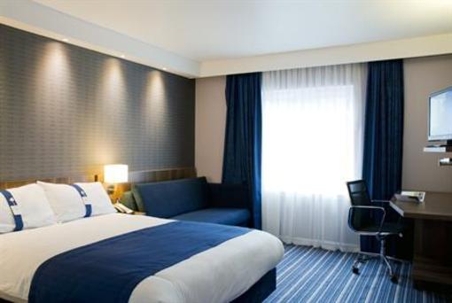 фото отеля Holiday Inn Express Windsor