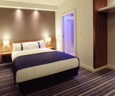 фото отеля Holiday Inn Express Windsor