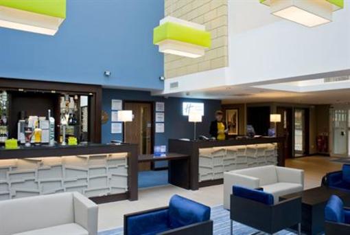 фото отеля Holiday Inn Express Windsor