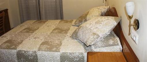 фото отеля Hostal La Barretina Figueres