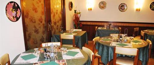 фото отеля Hostal La Barretina Figueres