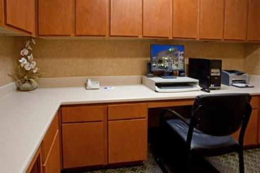 фото отеля Holiday Inn Express Hotel & Suites Northwest Austin