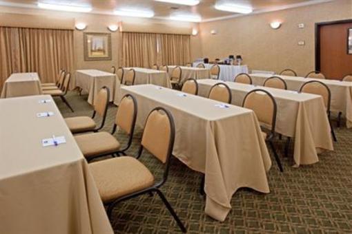 фото отеля Holiday Inn Express Hotel & Suites Northwest Austin