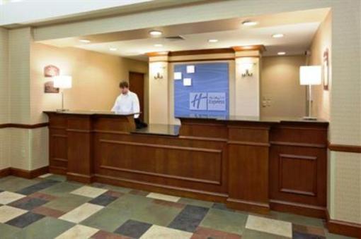 фото отеля Holiday Inn Express Hotel & Suites Grand Forks