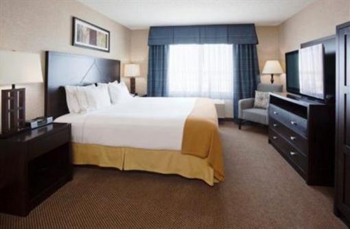 фото отеля Holiday Inn Express Hotel & Suites Grand Forks
