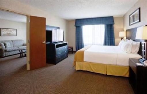 фото отеля Holiday Inn Express Hotel & Suites Grand Forks