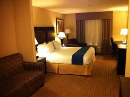 фото отеля Holiday Inn Express Hotel & Suites Grand Forks