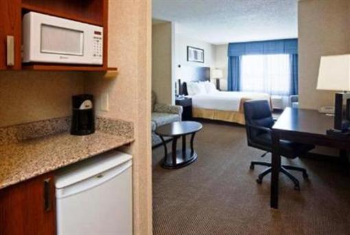 фото отеля Holiday Inn Express Hotel & Suites Grand Forks