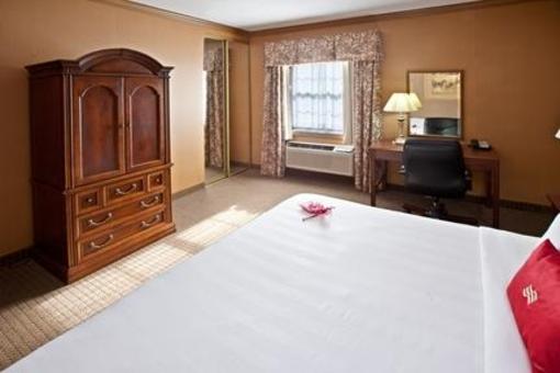 фото отеля Crowne Plaza Hotel Campbell House Lexington