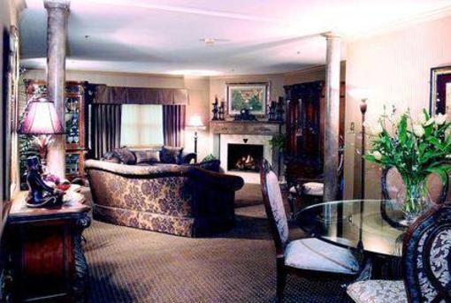 фото отеля Crowne Plaza Hotel Campbell House Lexington