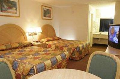 фото отеля Howard Johnson Enchanted Land Hotel