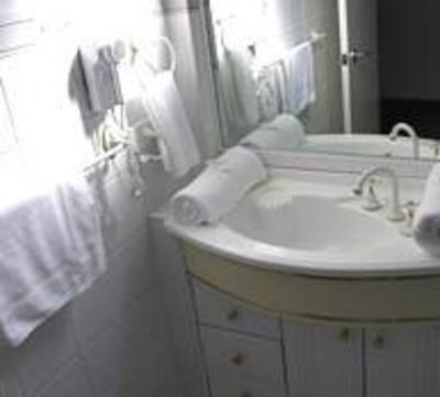 фото отеля Beaconlea Tower Apartments