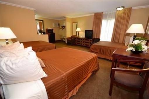 фото отеля Best Western Courtesy Inn Anaheim