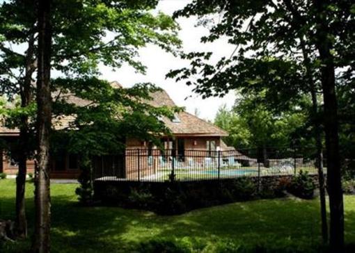 фото отеля Highridge Condominiums