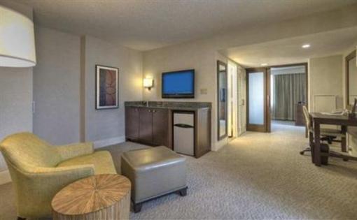 фото отеля DoubleTree by Hilton - Washington DC - Crystal City