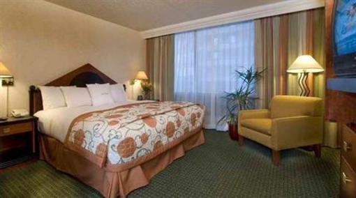 фото отеля DoubleTree by Hilton - Washington DC - Crystal City