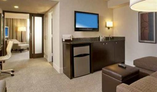 фото отеля DoubleTree by Hilton - Washington DC - Crystal City