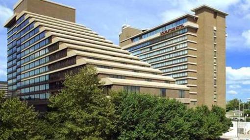 фото отеля DoubleTree by Hilton - Washington DC - Crystal City