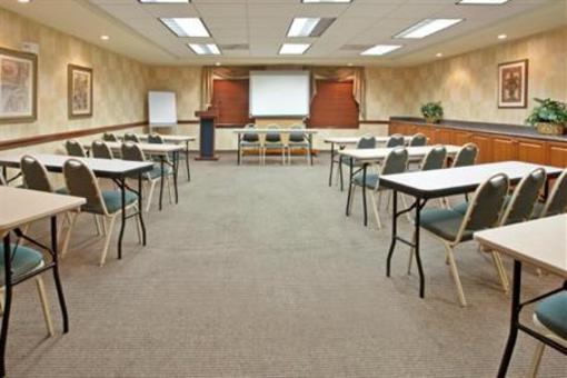 фото отеля Holiday Inn Express Hotel & Suites Tucson Mall
